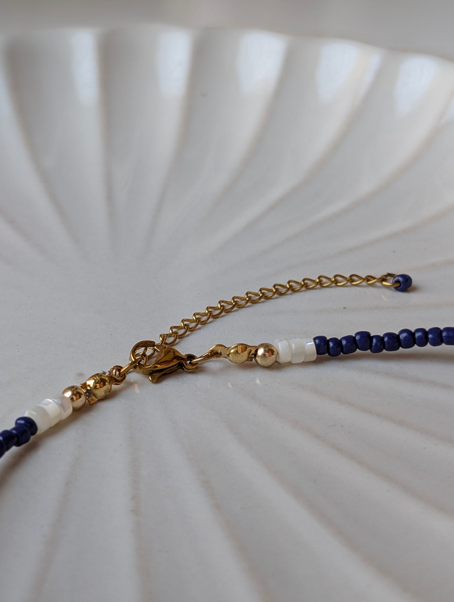 Pearl Four Clover & Navy Beaded Choker Necklace